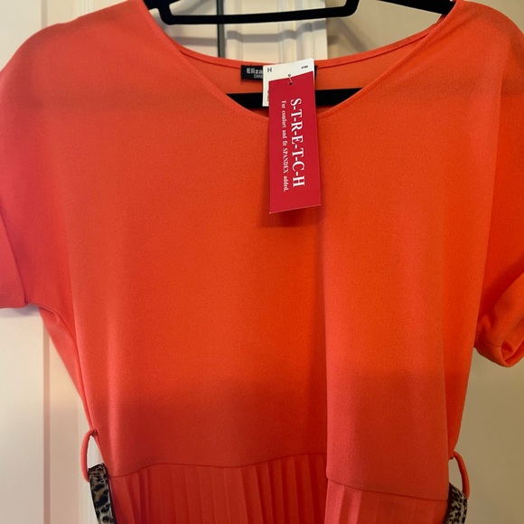 Gorgeous MIDI Pleated Dress in dazzling Orange  from Elizabeth & Nichole🔥🔥🔥 - Picture 3 of 11